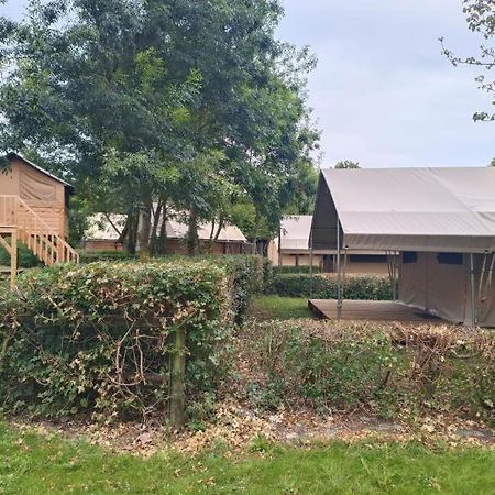Camping Onlycamp La Confluence Savonnières Εξωτερικό φωτογραφία